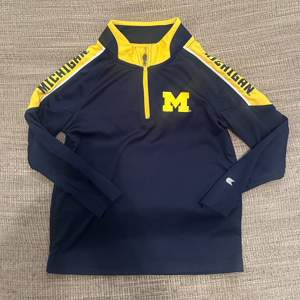 Colosseum UofM Michigan Navy and Yellow Toddler Pullover Size 5T